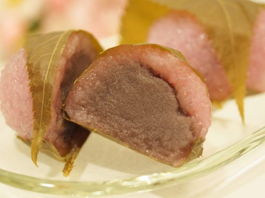 徳島産業 金沢兼六庵 和三盆のくず餅 120g×6個 – 成城石井.com